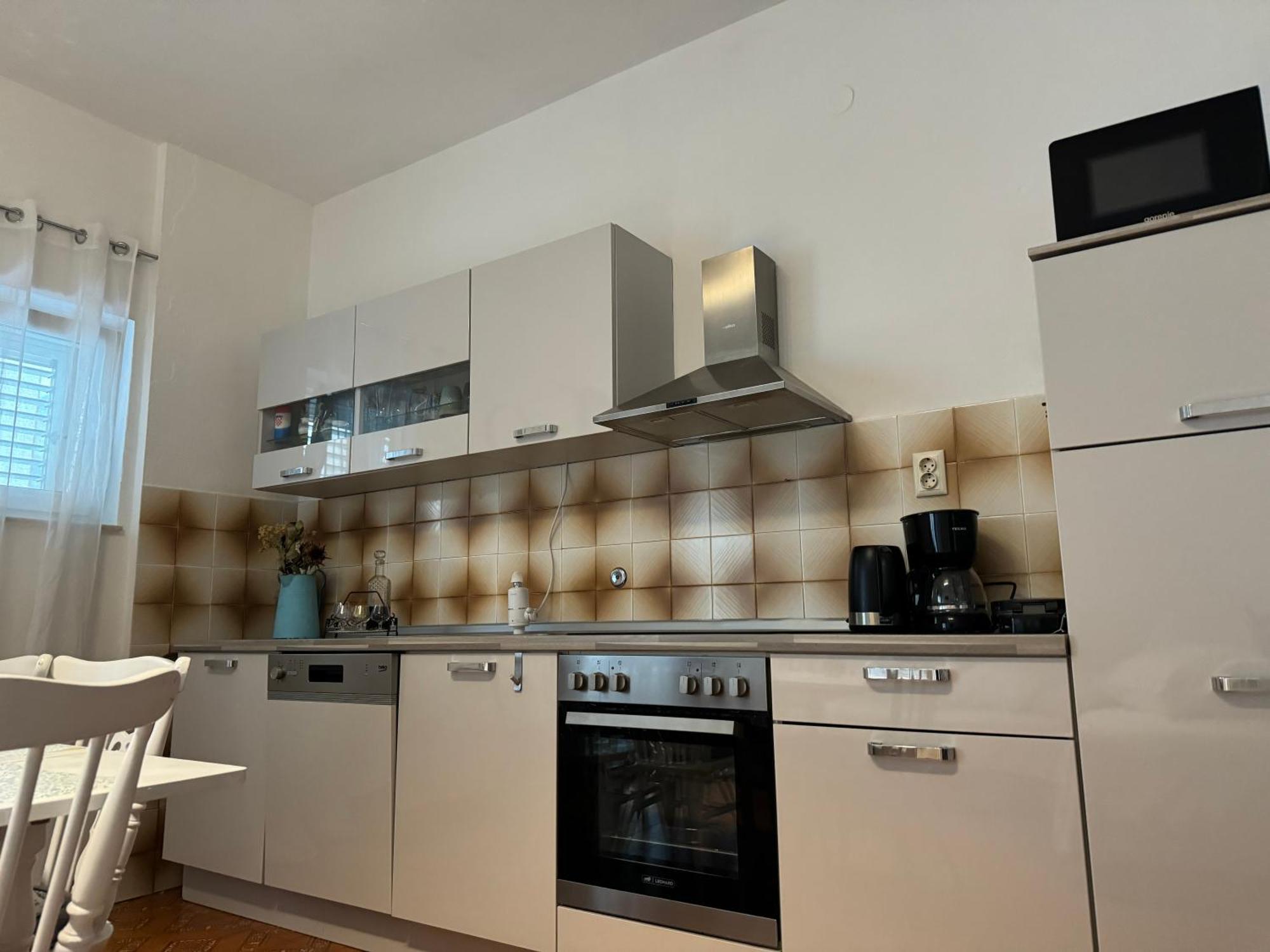 Spacious Matej Near The Sea